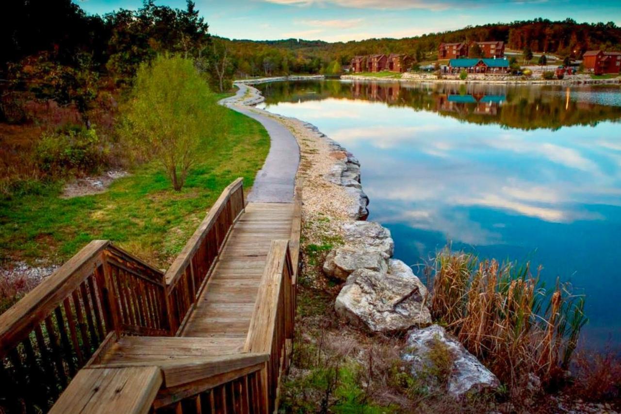 Stonebridge Hideaway Apartment Branson West Exterior photo